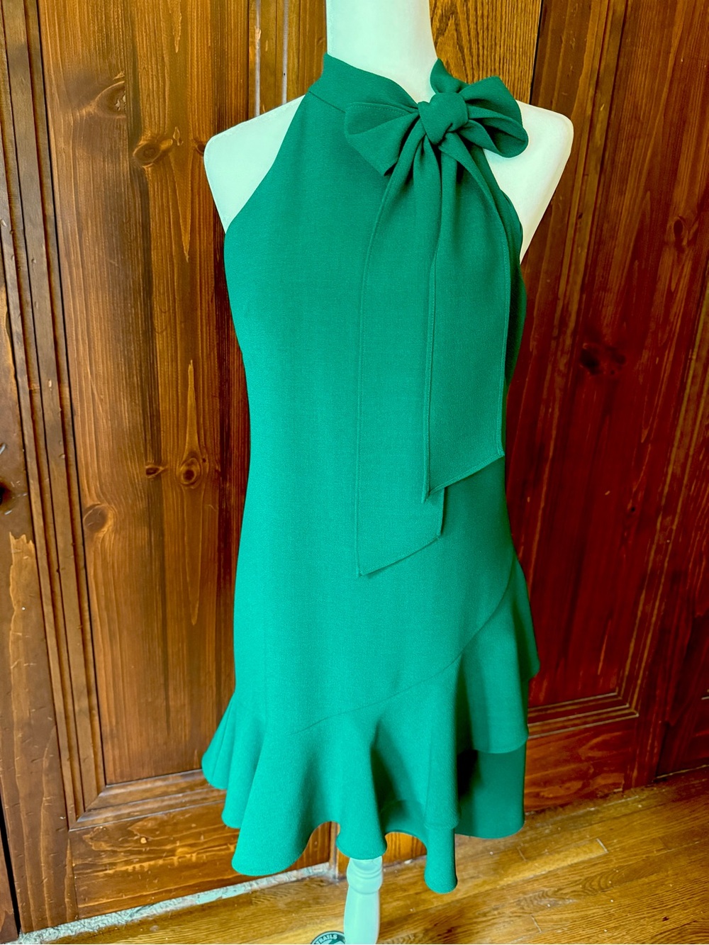 Vince Camuto Emerald Halter Bow Dress - Size 6